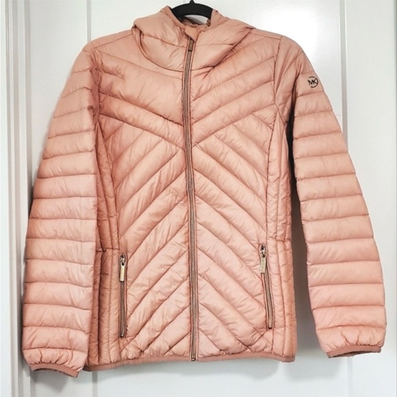 Michael Kors Jackets & Blazers - NWOT Michael Kors Blush Quilted Puffer Jacket Down/Feather Packable Filling